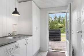 Voll ausgestattetes Ferienhaus mit Terrasse, Sauna und Grill - Image 5
