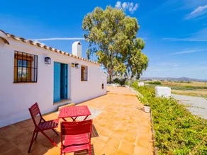 Family-oriented holiday apartment with terrace, private pool & BBQ | Mountain view - Image 4