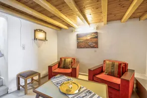 Holiday apartment with terrace | Garden view - Image 3