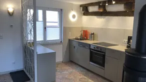 Holiday home with terrace - Image 3