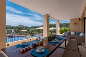 Villa with terrace, private pool & garden | Sea view - Image 4