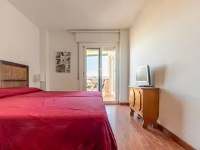 Appartement de vacances avec piscine | Vue mer | Parfait pour le travail à distance - Image 5