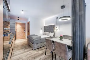 Fully equipped holiday apartment with terrace - Image 2