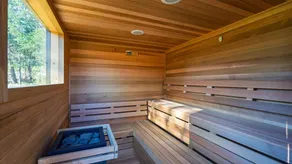 Olive & Oak by Avantstay 75-ft Lap Pool + Hot Tub + Sauna 40 Private Acres - Image 4