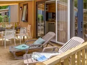 Mobil-home convivial et familial avec piscine chauffée et terrasse - Image 5