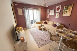 Flat with terrace, barbecue & pool - Image 5