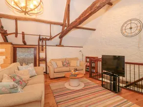 Cottage with garden - Image 5