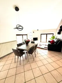 Flat | Lake view - Image 5