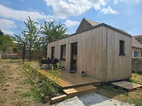House with garden & terrace - Image 2