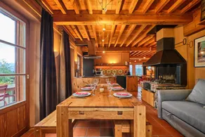 Family-friendly big holiday apartment with barbeque, sauna & heated pool | Mountain view | Next to the ski - Image 4