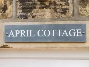 Cottage with garden | Pets are welcome - Image 3
