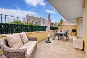Apartment mit Terrasse und Pool | Bergblick - Image 2