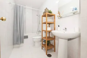 Family-friendly holiday apartment - Image 4