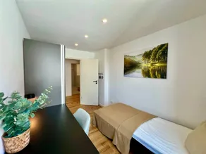 Private room - Image 2