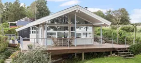 Cottage by Kolding Fjord with panoramic view - Image 4