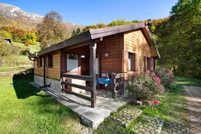 House with garden | Mountain view - Image 2
