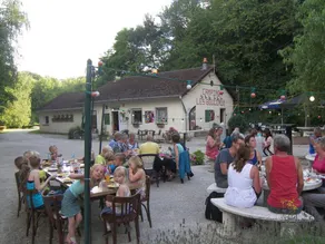 Tent with pool, terrace & garden - Image 2