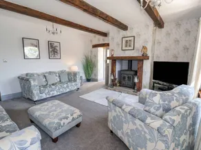 Agréable cottage adapté aux familles avec jacuzzi et jardin | Avec animaux admis - Image 4
