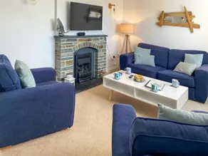 Cottage with garden | Beach view - Image 2