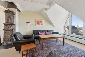 House with barbeque, garden & hot tub | Beach view - Image 3