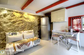 Beautiful gite with barbeque, garden & terrace | Mountain view - Image 4