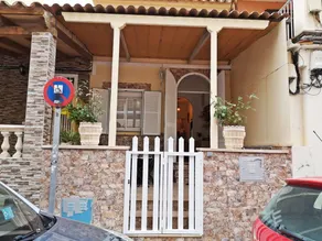 Charming house with terrace & garden | Beach nearby - Image 2