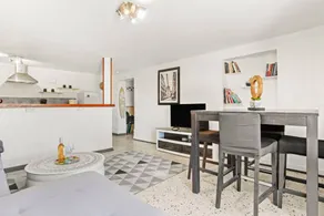 Apartment with garden, barbecue & terrace | Garden view - Image 3