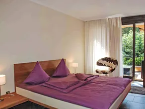 Flat with sauna, heated pool & terrace | Mountain view - Image 5