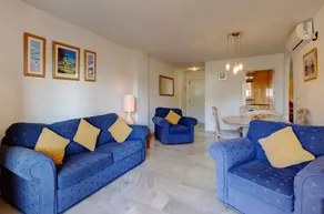 Fantastico appartamento con piscina, terrazza e giardino | Vista sul giardino - Image 5