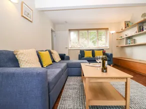 Family-oriented cottage with garden | Beach view | Pets are welcome - Image 5