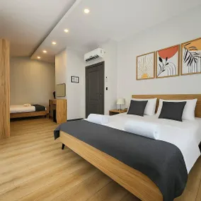 Professionally Maintained, Spacious New Suites 3 - Image 3
