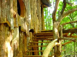 Uniquely Crafted Tree House Rental near Lake Saint Catherine, Vermont - Image 5