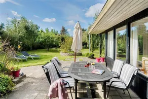 Charming house with terrace & BBQ - Image 2