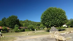 Child-friendly chalet with BBQ, terrace & pool | Pool view | Pets are welcome - Image 2