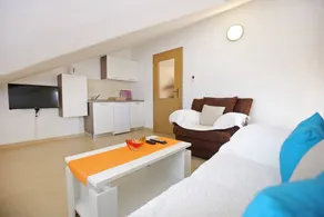 Holiday apartment with BBQ & terrace - Image 3