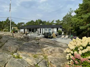 Coastal cottage with outdoor kitchen near Hvaler - Image 3