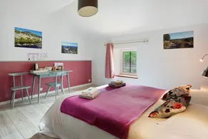 Bed and breakfast with terrace & garden | Garden view | Pets allowed - Image 2