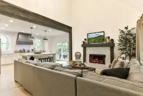 Child-friendly cabin with barbeque - Image 4