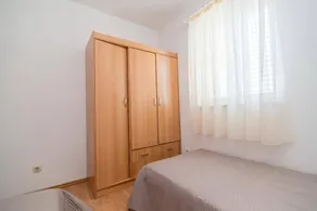 Apartments Batinic - Two Bedroom Apartment with Terrace and Sea View (ST) - Image 4