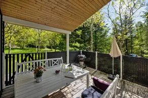 Holiday home with jacuzzi, terrace & sauna - Image 2