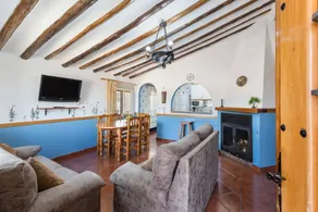 Family-friendly nice house with pool, terrace & BBQ | Mountain view | Pets allowed - Image 5