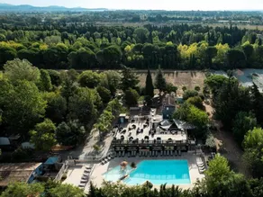 Mobile home with terrace & heated pool | Pets are welcome - Image 2