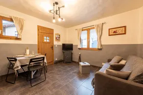 Fully equipped nice apartment with BBQ & terrace | Mountain view - Image 3