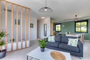 Family-friendly beautiful villa with fast internet, terrace & garden - Image 3