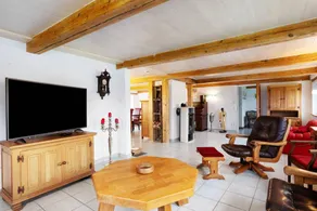 Apartment 'Ferienwohnung Sylt' with Terrace, Shared Garden and Wi-Fi - Image 2