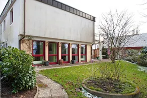 Child-friendly flat with garden, terrace & barbeque | Garden view | Dogs allowed - Image 2