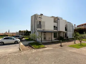 Charming Apartment Sant Elia - Image 2