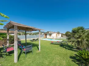 Cottage entièrement équipé avec barbecue, terrasse et jardin | Vue montagne - Image 4