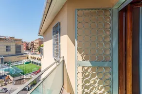 Habitación privada | Vistas a la ciudad - Image 4