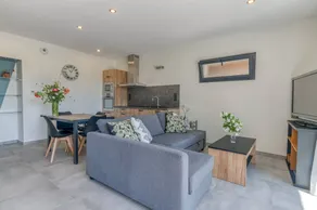 Apartment with terrace, barbeque & garden | Mountain view - Image 3